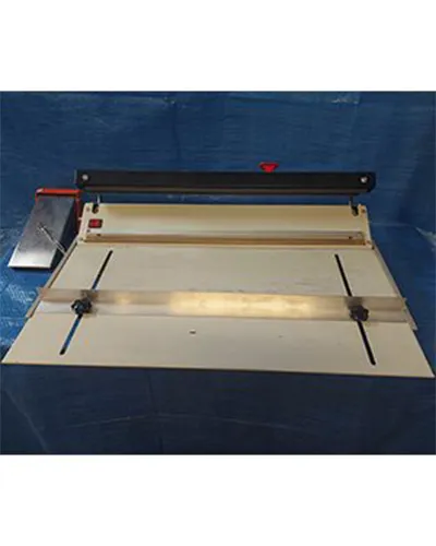 soudeuse de table avec plateau de travail SEALMASTER 620